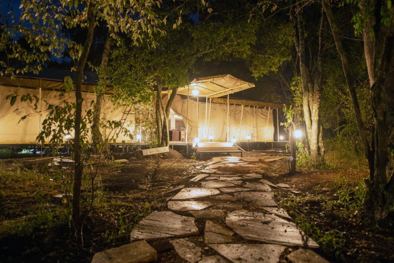 Lorian Safari Camp Limited Hotel Narok Buitenkant foto